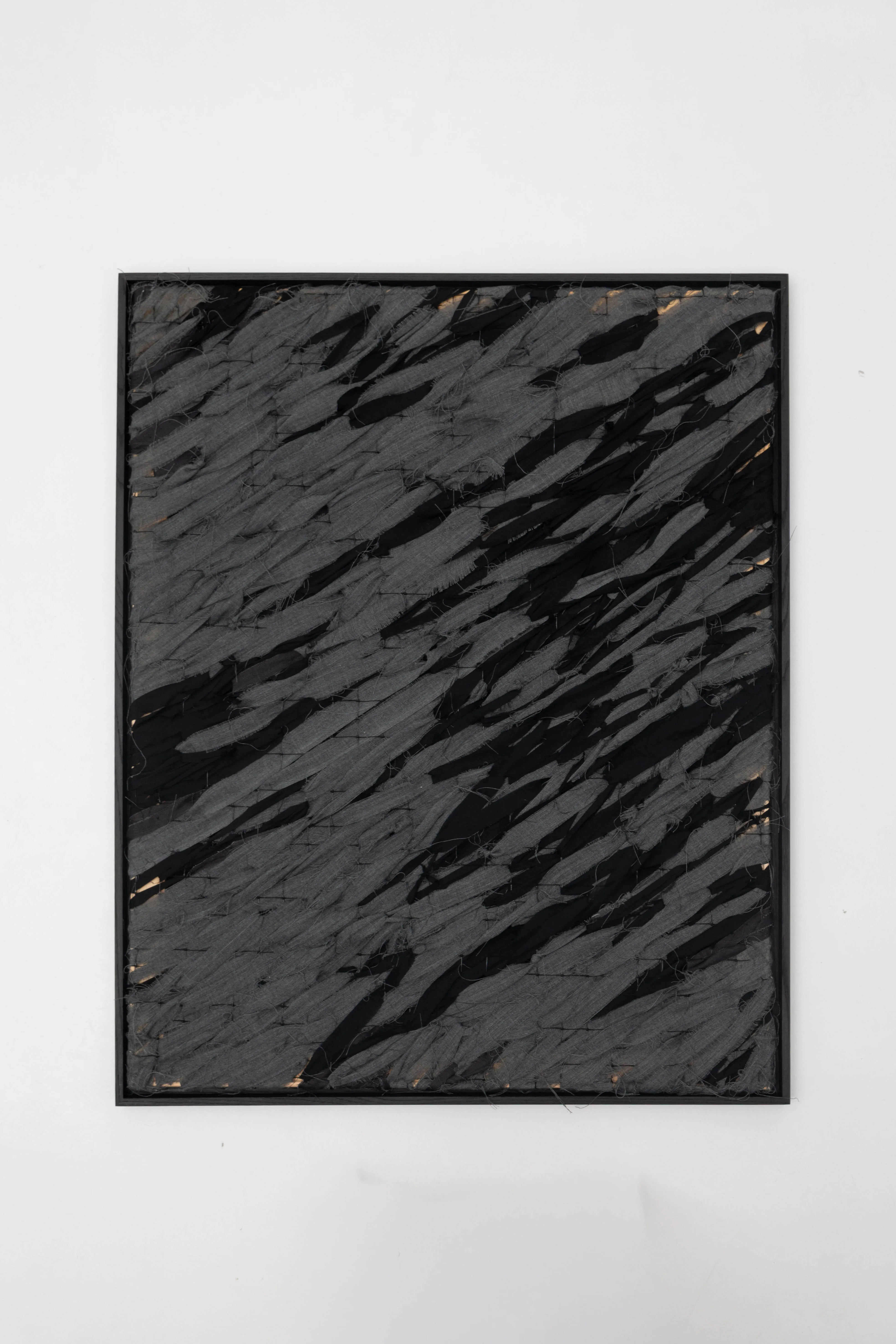 Зображення "Absorption" від David Kokhan, розмір: 104 x 84 x 3,5 cm, матеріали: textile (cotton, strеtch), stretcher frame, mesh, framed, медіум: mixed-media, місто: Kyiv Фото 1 з 9.