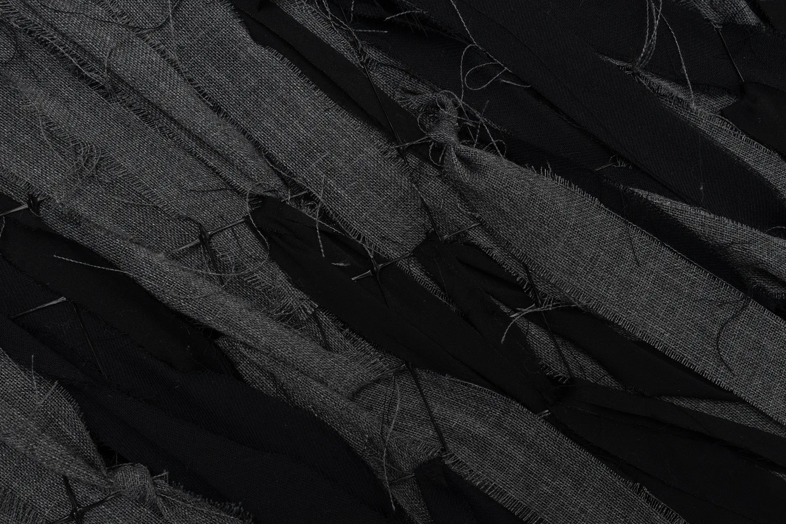 Зображення "Absorption" від David Kokhan, розмір: 104 x 84 x 3,5 cm, матеріали: textile (cotton, strеtch), stretcher frame, mesh, framed, медіум: mixed-media, місто: Kyiv Фото 8 з 9.